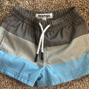 maamgic Boys' Colorblock Blue & Gray Swim Trunks